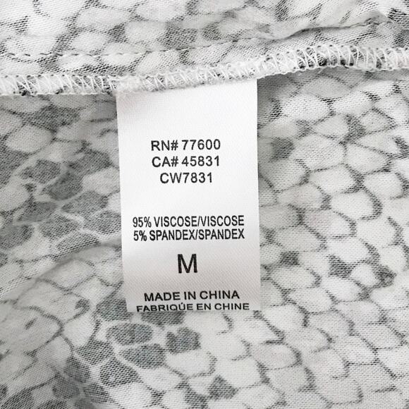 Chaser Medium M Heirloom Snake Print Cropped Hooded Jacket Animal Black Purple - Picture 11 of 12